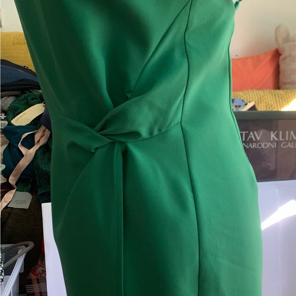 NWT! NBD Kelly Green dress - Picture 3 of 14